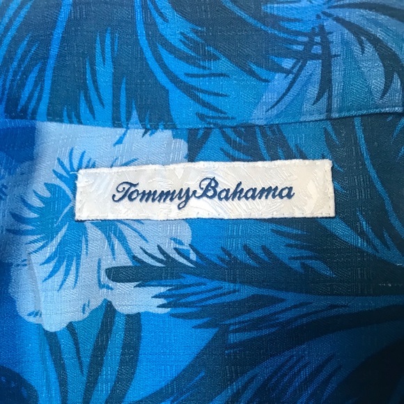 NWT UCLA Bruins Tommy Bahama Hawaiian Shirt - Picture 5 of 10